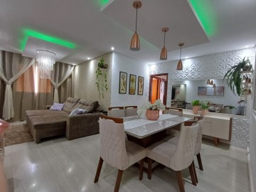 Apartamento à Venda